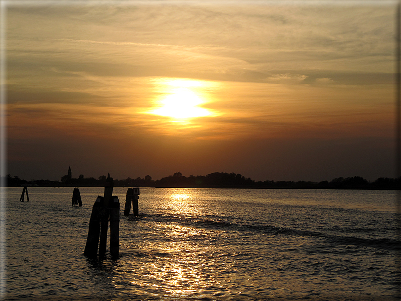 foto Tramonto sulla Laguna Veneziana